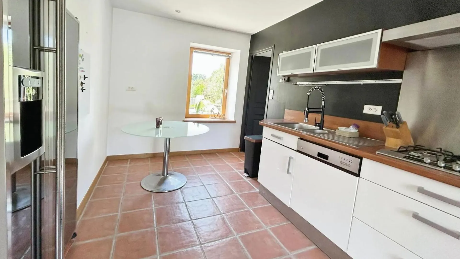 Maison Familiale Chaleureuse A Saint-Evarzec Avec Terrasse Holiday home